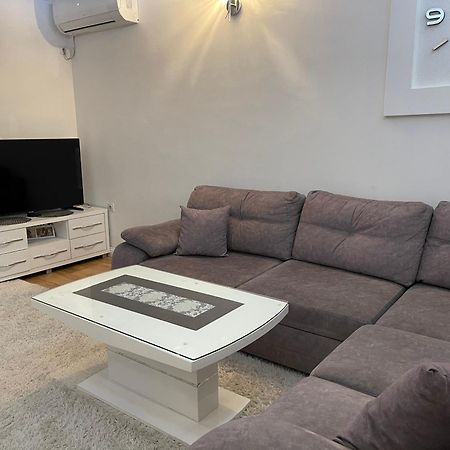 Days Inn Apartments Ulcinj Room photo
